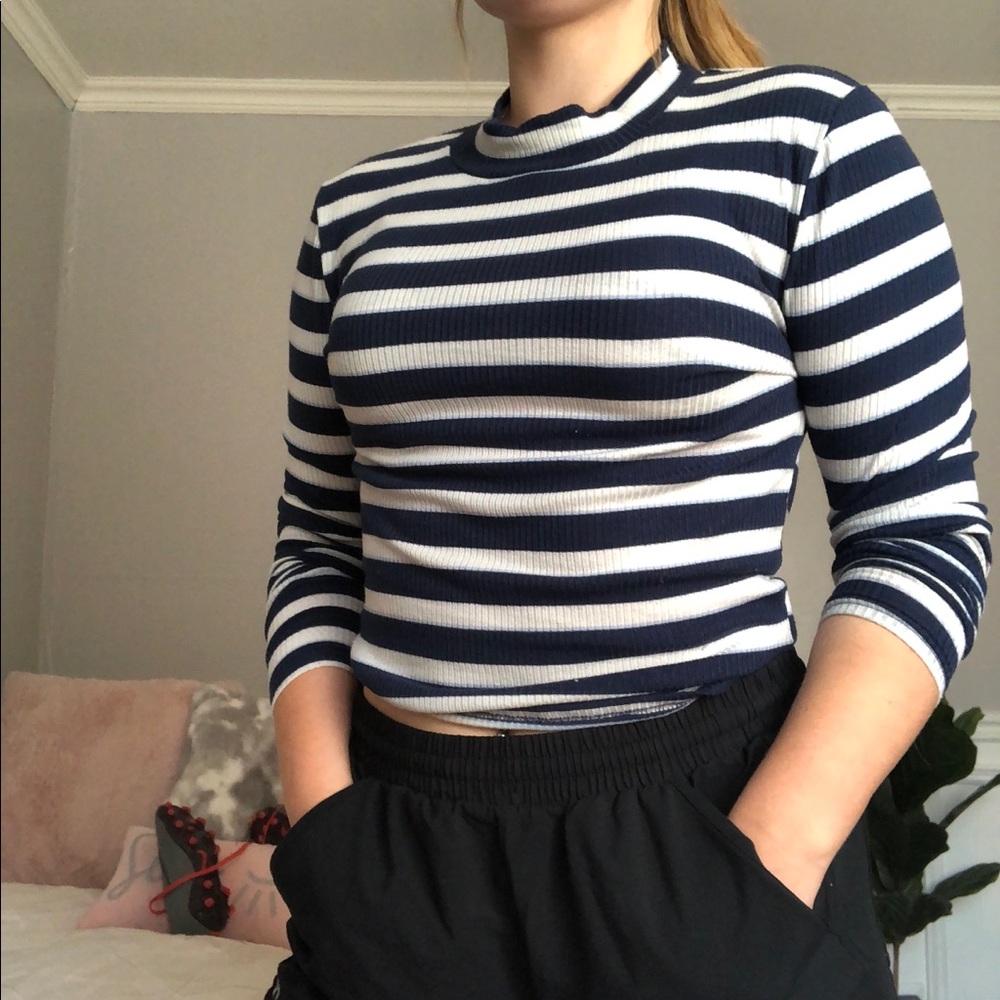 Ribbed Turtleneck